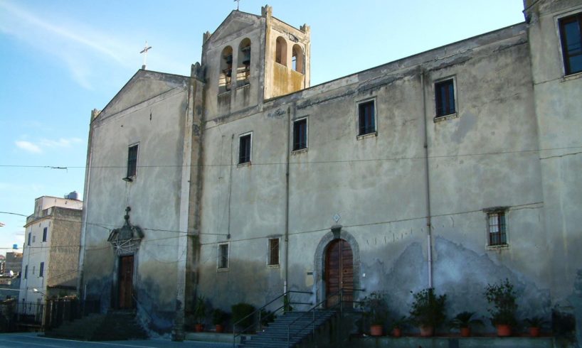 Bronte, il Comune: “Con i soldi rimasti ripavimentiamo la piazza”. Per l’area davanti alla Chiesa di San Vito 37 mila euro