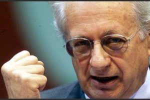 La Lega a Botteghe Oscure, Luigi Berlinguer: “I valori non si ereditano con i muri”