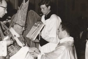 Adrano, i 50 anni di sacerdozio di Padre Milazzo: “Maestro di fede e di vita"