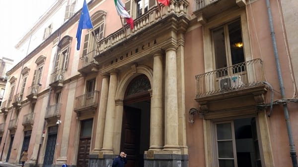 Catania, dalla Prefettura misure interdittive per azienda logistica in odor di mafia e operatori commerciali