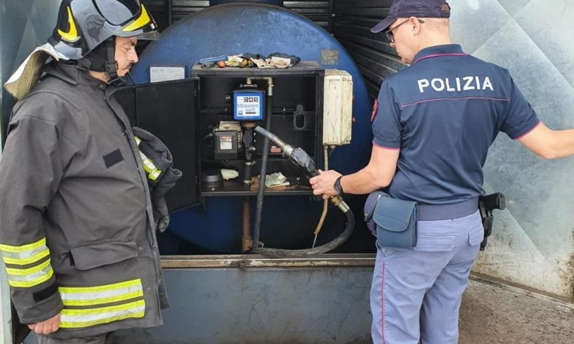 Catania, pompa di benzina nel cortile e auto di lusso ma con il reddito di cittadinanza: denunciato 41enne