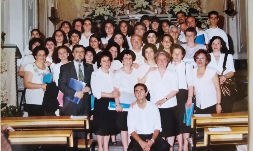 Adrano, il Coro ‘Perfecta Laetitia’ di San Francesco festeggia i 25 anni: una foto dall’archivio della memoria