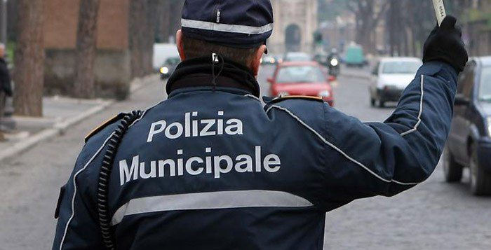 Catania, il Comune assume 30 nuovi vigili urbani: nuovo bando per 25, altri 5 saranno 'ripescati'