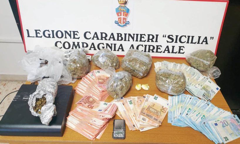 Acireale, il pesce ordinato in chat era in realtà la droga: arrestato 30enne incensurato