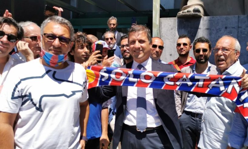 Calcio Catania, Sigi è ufficialmente azionista di maggioranza: sottoscritto l’atto di compravendita