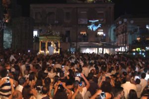 Adrano, niente Volata dell’Angelo il 3 agosto: in Piazza Umberto non sentiremo “Silenzio popolo. Salve o Nicola”