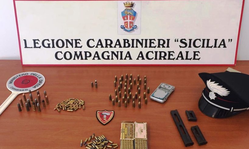 Viagrande, munizioni custodite in casa della madre: denunciato 55enne di Zafferana Etnea