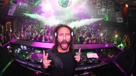 Fase 3, il dj Bob Sinclair: “Il distanziamento è l’opposto di ballare. Chiudere le discoteche sarebbe un disastro”