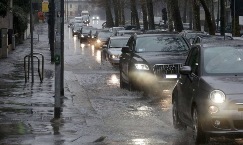 Acireale, dalla Regione via libera a intervento su via Wagner: torrente in piena quando piove