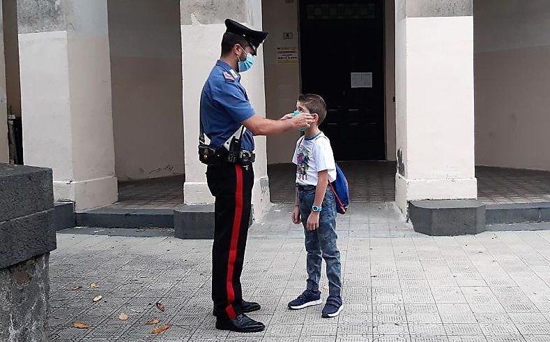 Nel Catanese anche i Carabinieri a vigilare sul buon inizio dell’anno scolastico