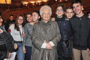 Scuola, Segre ai giovani: “Riapertura in presenza è una nuova sfida. E’ importantissimo che ricominci”