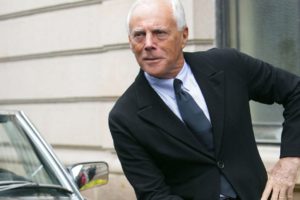 Coronavirus, Giorgio Armani: “Smettiamo di produrre troppo. Chi ha avuto successo ha il dovere di indicare la via”