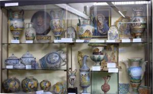 Caltagirone, sarà completato il Museo della Ceramica: firmato contratto per avvio lavori nell’ex convento di S. Agostino 