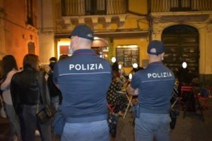 Catania, Polizia intensifica controlli anti-assembramenti: sanzionati 13 esercizi