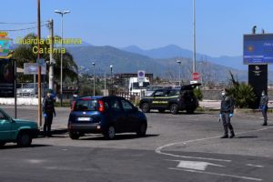 Nel Catanese controlli anti-Covid della GdF: pattuglie al lavoro a Paternò, Acireale, Riposto e Caltagirone