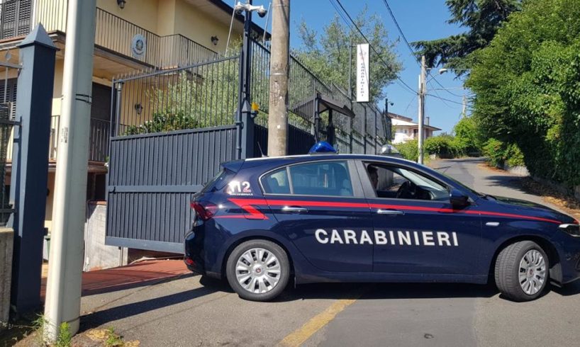 Trecastagni, 30 mila euro estorti nel tempo ai poveri nonni: 36enne arrestato in flagranza