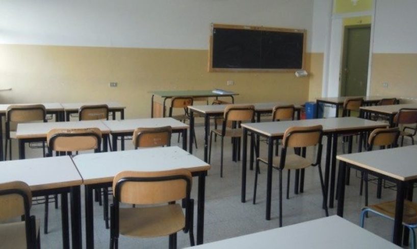 Paternò, scuole chiuse per sanificazione dal 26 al 30: degli 80 positivi 11 sono studenti