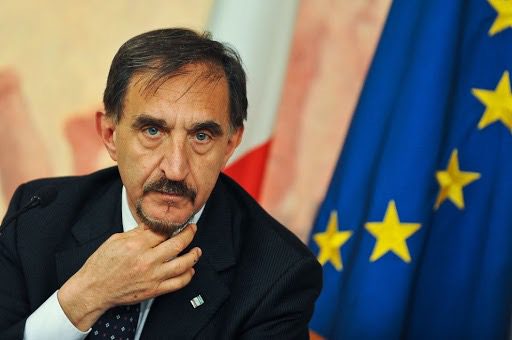 Centrodestra: ‘Gnazio sente puzza di bruciato: “E’ in atto una manovra della sinistra per dividerci”