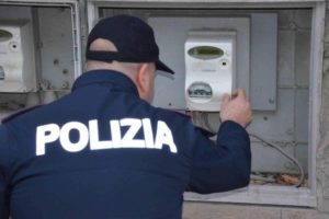 Adrano, denunciato per furto di energia elettrica 28enne con precedenti: sequestrato il contatore