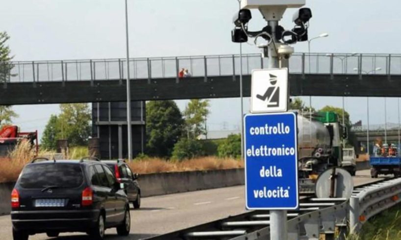 Misterbianco, Adiconsum e Cisl sull’autovelox: “Ben venga, ma rifare manto stradale e attivare illuminazione”. Dubbi sul doppio limite