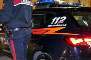 Mascalucia, 22enne fugge in auto per evitare i controlli: militari lo arrestano a casa