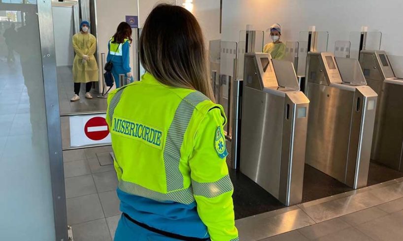 Catania, ‘Misericordie’ in prima linea nei test rapidi in aeroporto: uomini e mezzi anche nei comuni