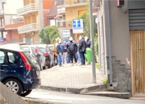 Paternò, per molti cittadini è zona rossa ‘light’: le foto degli indisciplinati 