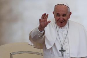 Papa Francesco: “Serve il vaccino per il cuore. Sarà buon anno se avremo cura degli altri”