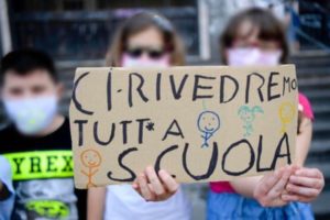 Scuola, in Sicilia Cts decide su data riapertura: per secondarie di secondo grado ritorno in presenza non prima dell’11