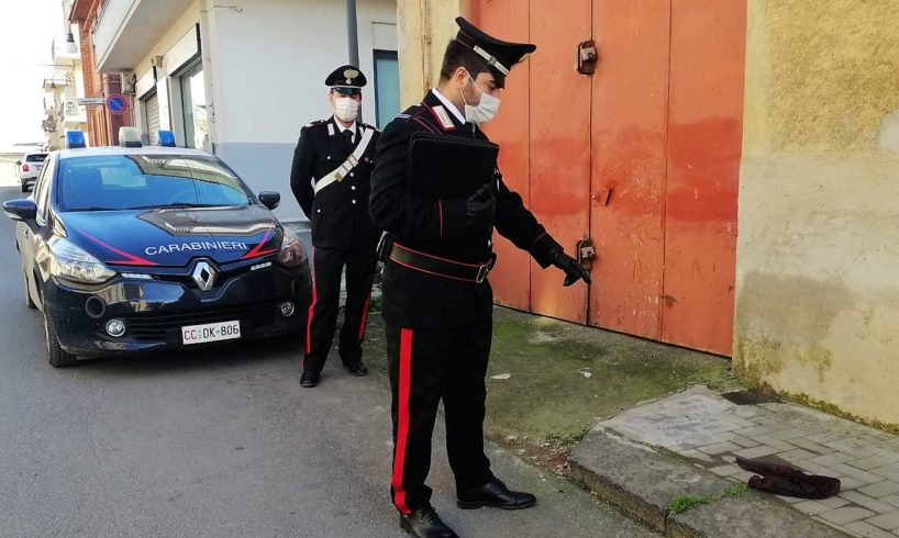 Grammichele, calci e pugni all’ex compagna incinta: bloccato in tempo dai militari