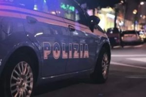 Catania, lite per i figli: donna comanda raid punitivo contro l’ex compagno. Denunciate 5 persone