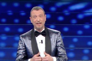 Sanremo, Amadeus: “Il Festival blindato non serve a niente. Lo dobbiamo volere tutti o ci rivediamo nel 2022”