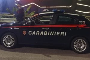 I Carabinieri della Tenenza di Misterbianco hanno effettuato un servizio straordinario di controllo del territorio finalizzato al rispetto delle prescrizioni relative alla normativa anti covid-19 in zona rossa.