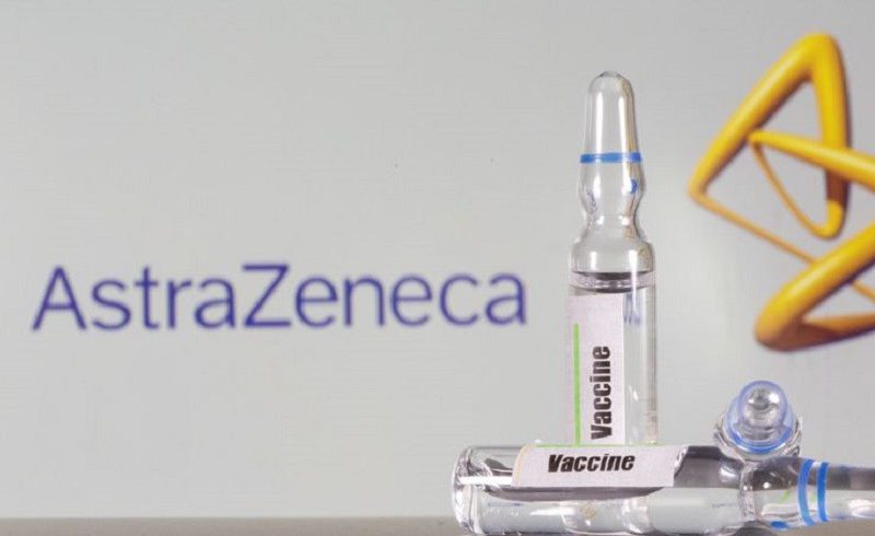 Vaccino, AstraZeneca annuncia ritardi consegna: l’Ue attende 100 mln di dosi