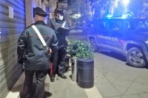 A Grammichele e Licodia Eubea sanzioni ai cittadini e chiusura di un locale per violazione delle norme anticovid