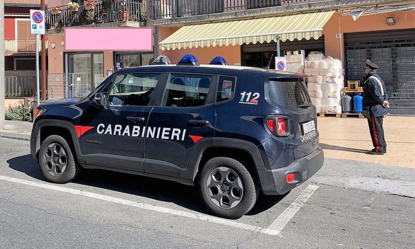 Pedara, 82enne lasciato dalla moglie minaccia di ammazzare tutti: “Domani sarà fatta la volontà di Dio”