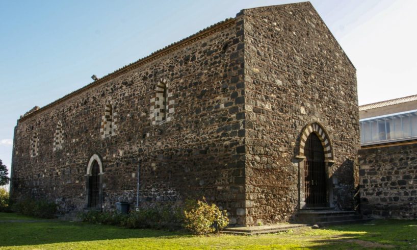 Paternò, il Monastero di San Francesco e la destinazione scandalosa: siamo alla ‘Sagra della minnulata”