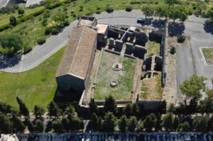 Paternò, il Monastero di San Francesco e la destinazione scandalosa: siamo alla ‘Sagra della minnulata”