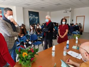 S. M. di Licodia: ‘L’Isola delle tenebre’ al liceo di Scienze Umane. I misteri e la letteratura siciliana