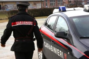 Droga, le mogli a capo dello spaccio: 14 arresti in Sicilia per traffico di stupefacenti