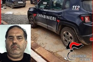 Caltagirone, fucile con matricola abrasa e 98 munizioni in casa: meccanico 48enne arrestato in flagranza