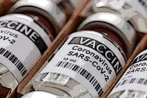 Vaccino, Aifa blocca lotto AstraZeneca dopo 3 casi di trombosi in Sicilia: Agenzia acquisisce documentazione