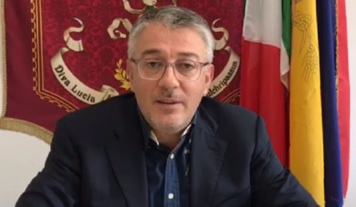 Belpasso, i contagi in aumento preoccupano il sindaco: “Non dobbiamo lasciarci andare”