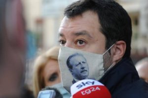 Open Arms: Procura Palermo chiede rinvio a giudizio per Salvini. Lo Voi: “Non c’era alcuna condivisione su divieto sbarco”