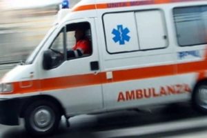 Paternò, uomo cade da un capannone nella frazione di Sferro: è ricoverato in ospedale