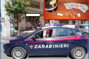 Acireale, arrestati 2 fratelli pusher: utilizzavano cellulare con distorsore di voce