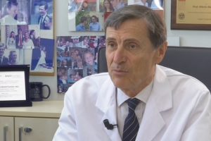 Covid, Mantovani: “Italia torni a produrre vaccini, dovremo fare richiami per anni”