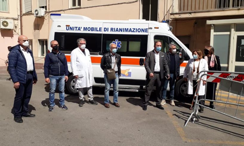 Paternò, nuova ambulanza per l’ospedale dopo anni di attesa: ora c’è bisogno di autisti