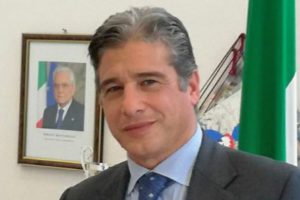 Adrano, Angelo Sajeva nominato dalla Regione Commissario straordinario del Comune: 56 anni, è palermitano