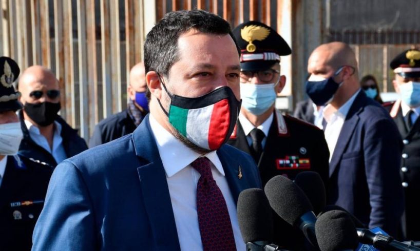 Open Arms, Salvini rinviato a giudizio per il sequestro dei migranti: il 15 settembre il processo a Palermo